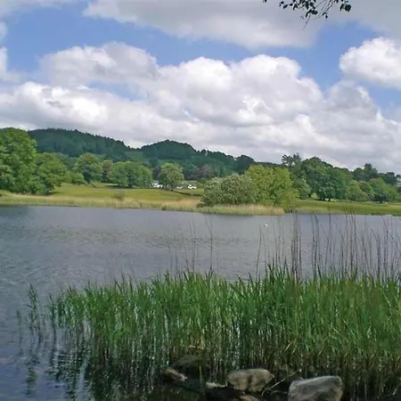 בית נופש Lakefield